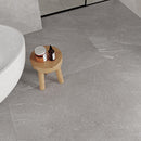 Carrelage Mural et de Sol Botticelli Grigio 100x100 cm – Porcelaine Lappato R9 Effet Pierre Naturelle